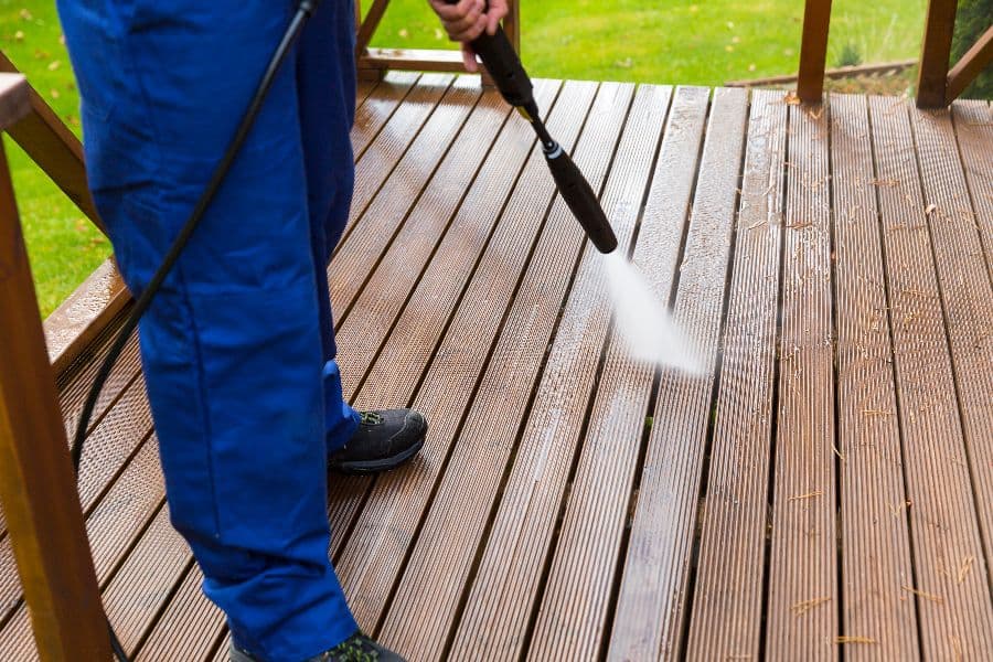Decking cleaning and treatment Wolverhampton