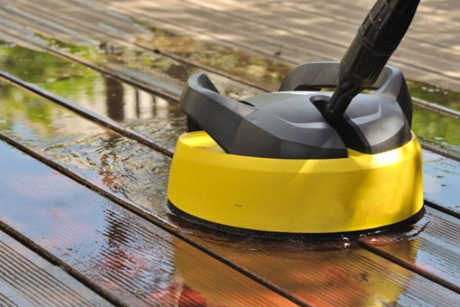 Roof cleaning and moss removal Wolverhampton